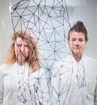 Karin-Vlug_18-01-16_Yours-Truly-Lookbook_Tomek-Dersu-Aaron_005